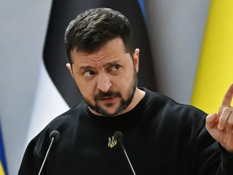 Президент Володимир Зеленський робить заяву