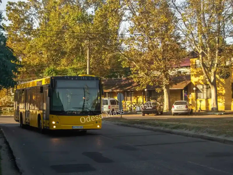 автобуси з Дніпра