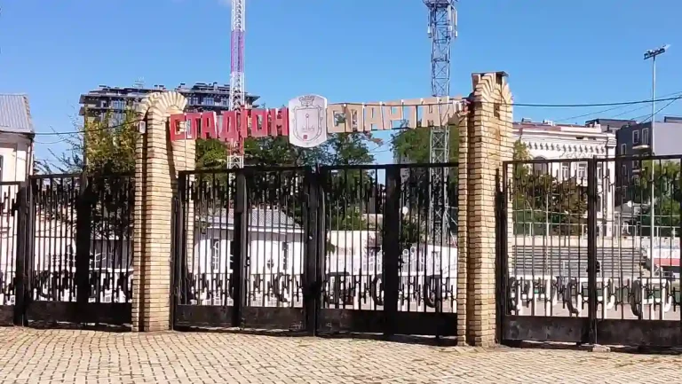 Стадіон Спартак закрили на реконструкцію
