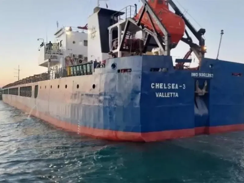Біля берегів Болгарії безпілотники атакували Chelsea 3 та Azov Concord